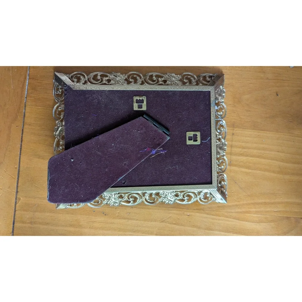 Vintage Ornate Gold Filigree Metal Picture Frame Floral Scrollwork 5x3.5